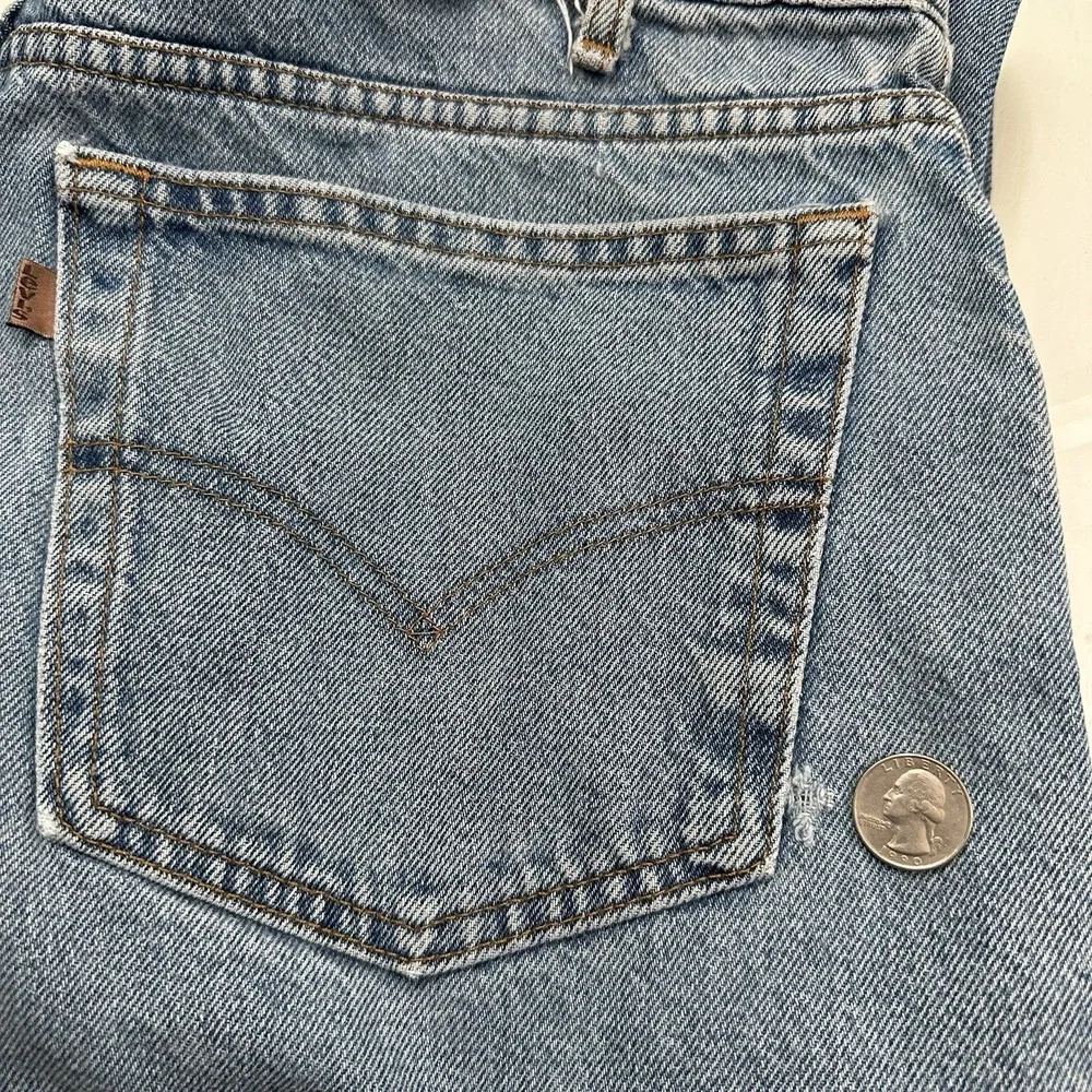 VTG Levi's 545 Loose Fit Jeans Men Fits 36x32 Blue‎ Brown Tab 90s Light Wash USA